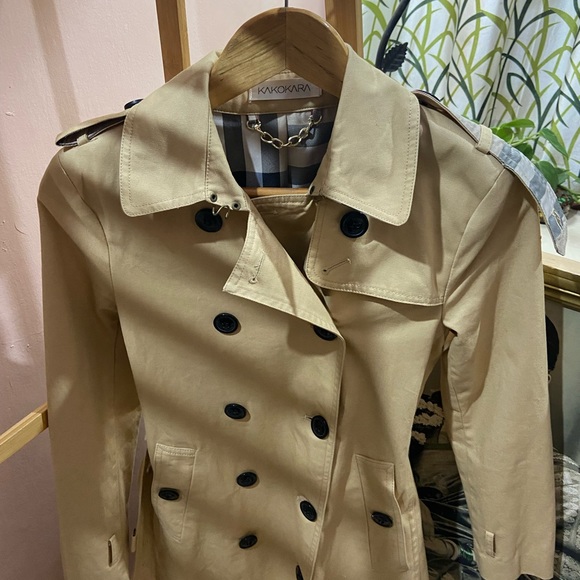 Kakokara Cotton Trench Coat. - Picture 4 of 10